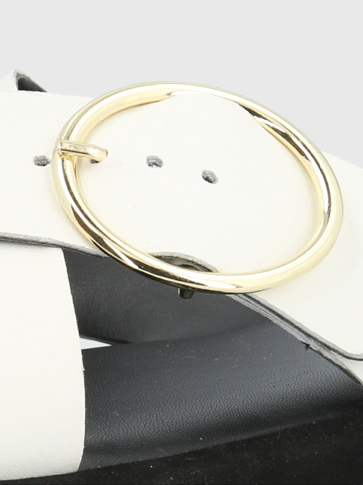 Bernard (02) White