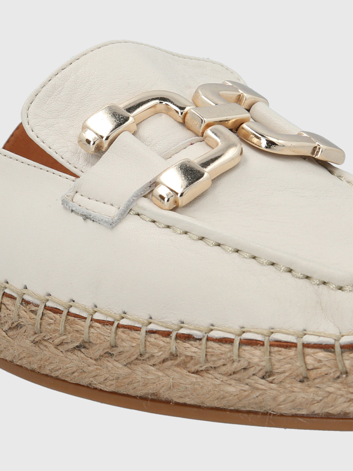 Aprica  White