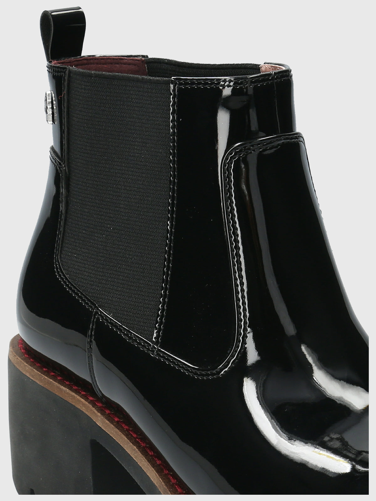 Sula Chelsea Black