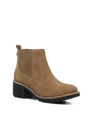 Sula Chelsea Brown