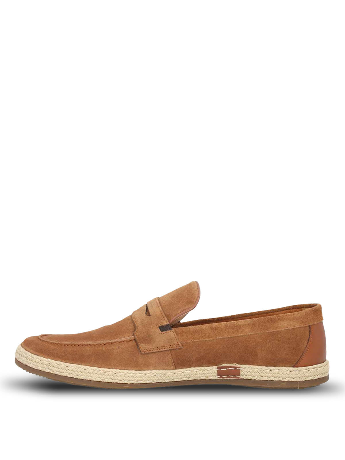 Montella Tan