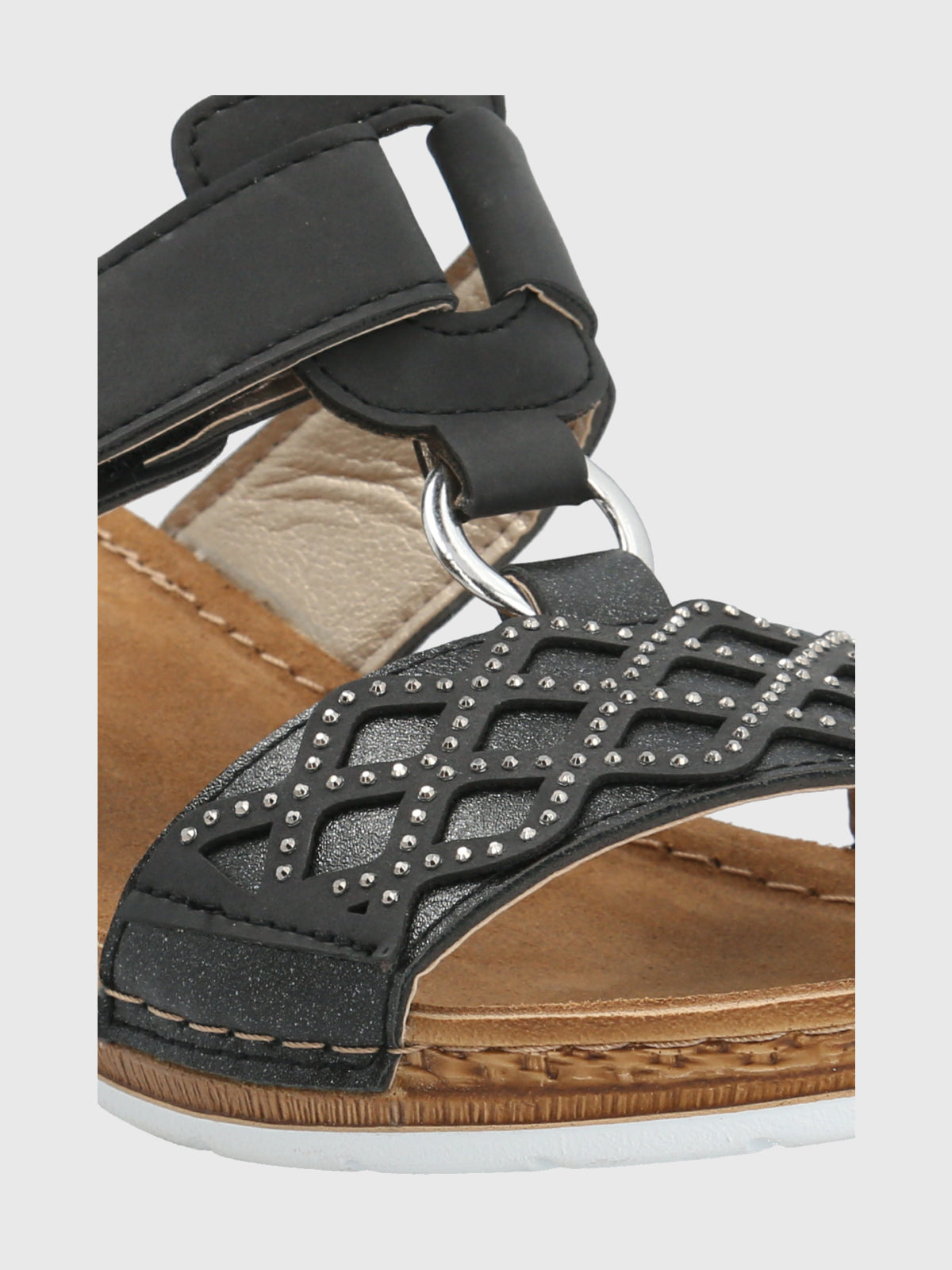 Bax Iii Black