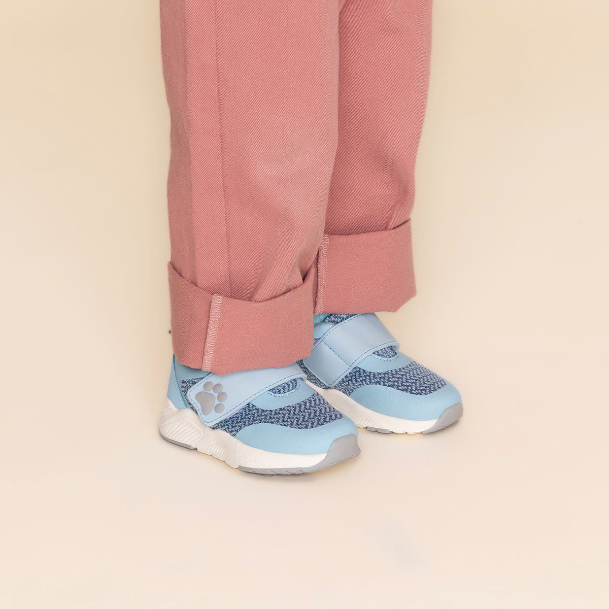 Dragonfly Lt Blue